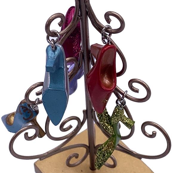 Hallmark Keepsake 2007 SHOE TREE Collectible Christmas Ornament in Box - Picture 5 of 6